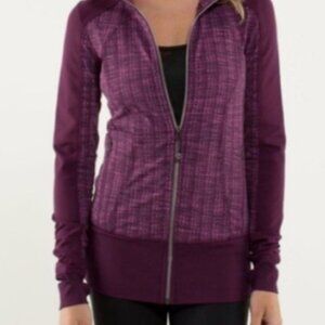 Lululemon Women's Size Small Collared Zip Up Define Jacket.
